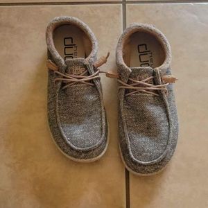 Womens Hey dudes, Size 6, Great and Pink